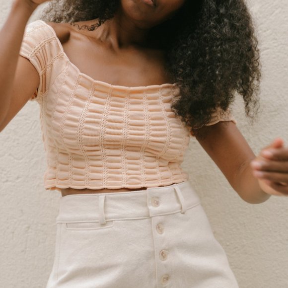 Kordal Studio dulce shorts ecru size M nwt - Picture 2 of 2